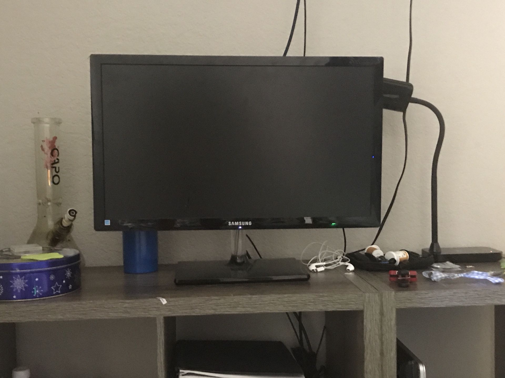 T24C550 model Samsung monitor for Sale in Laguna Beach, CA OfferUp