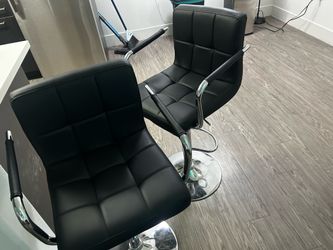 Kitchen bar chairs