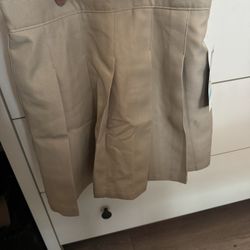 Izod Khaki Skirt