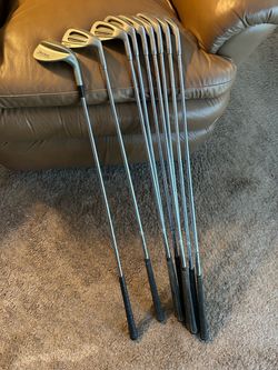 Wilson Tour Special Golf Iron Set