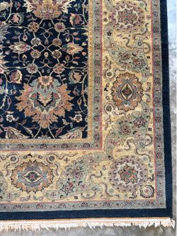 9’ x 12’ Persian rug