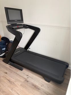 NordicTrack Treadmill - Perfect Condition