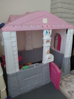 Little Tikes step 2 Playhouse