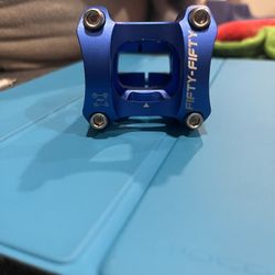 Fifty- Fifty 35 mm Stem