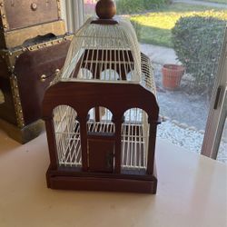 Decorative birdcage