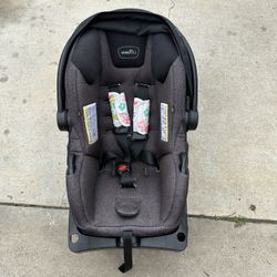 Evenflo Car seat/ Stroller