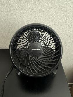 Honeywell Tabletop Personal Fan