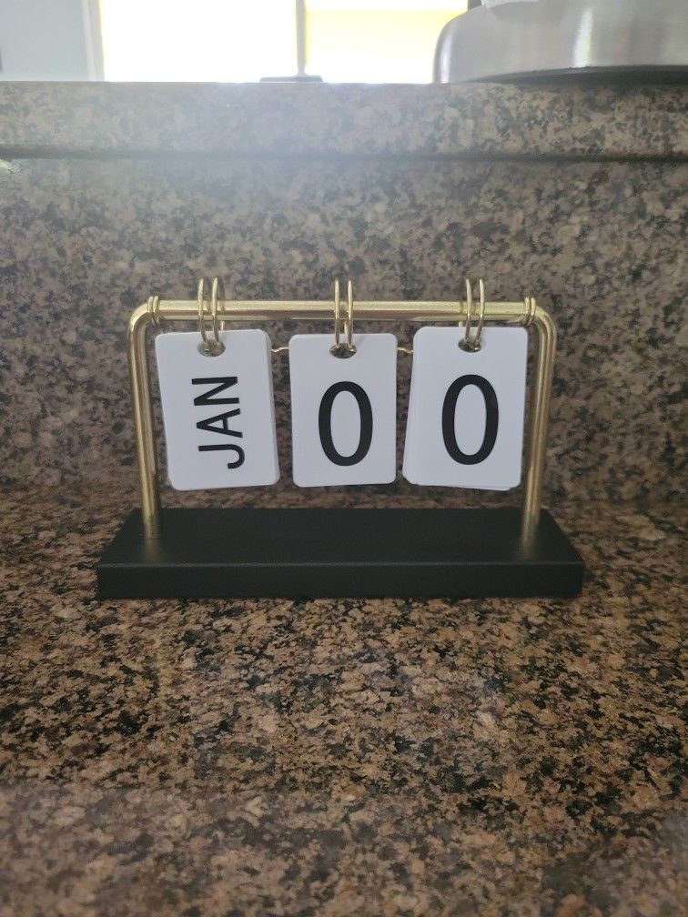 Gold Calendar 