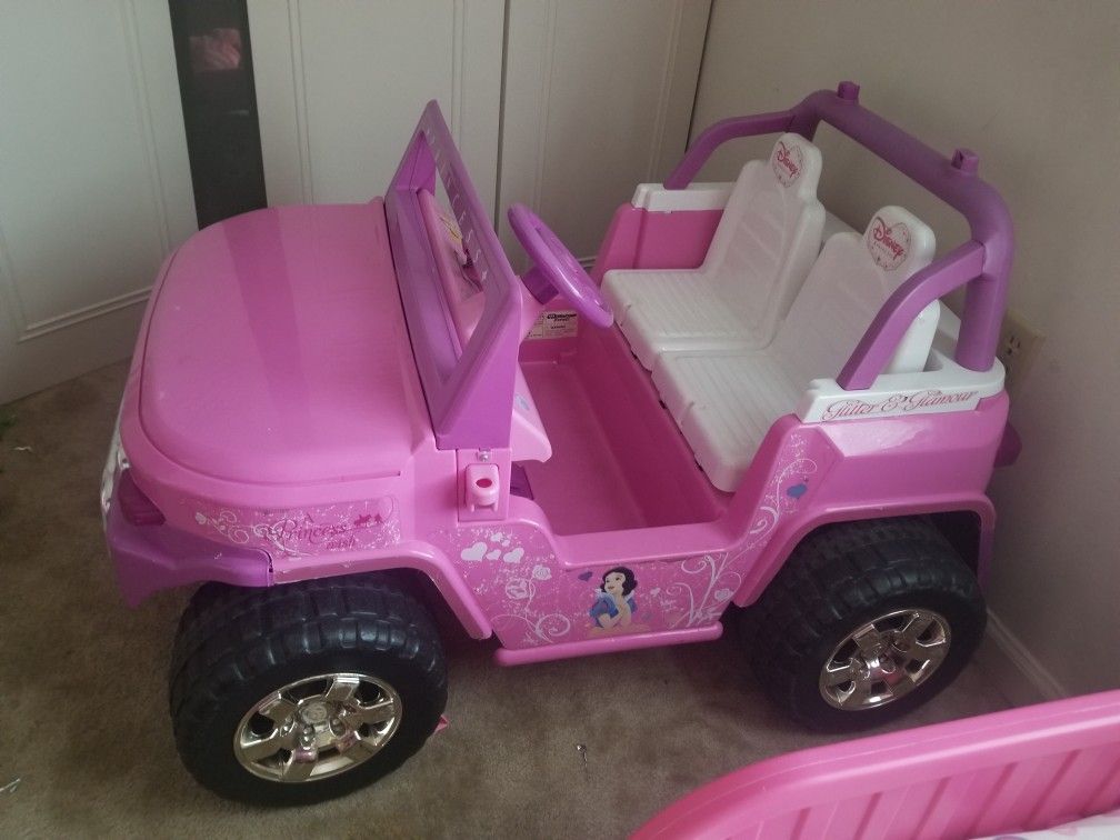 disney princess toyota fj cruiser 12-volt battery-powered ride-on toy