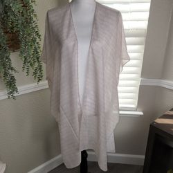 Womens Printed Ruana Purple And White 