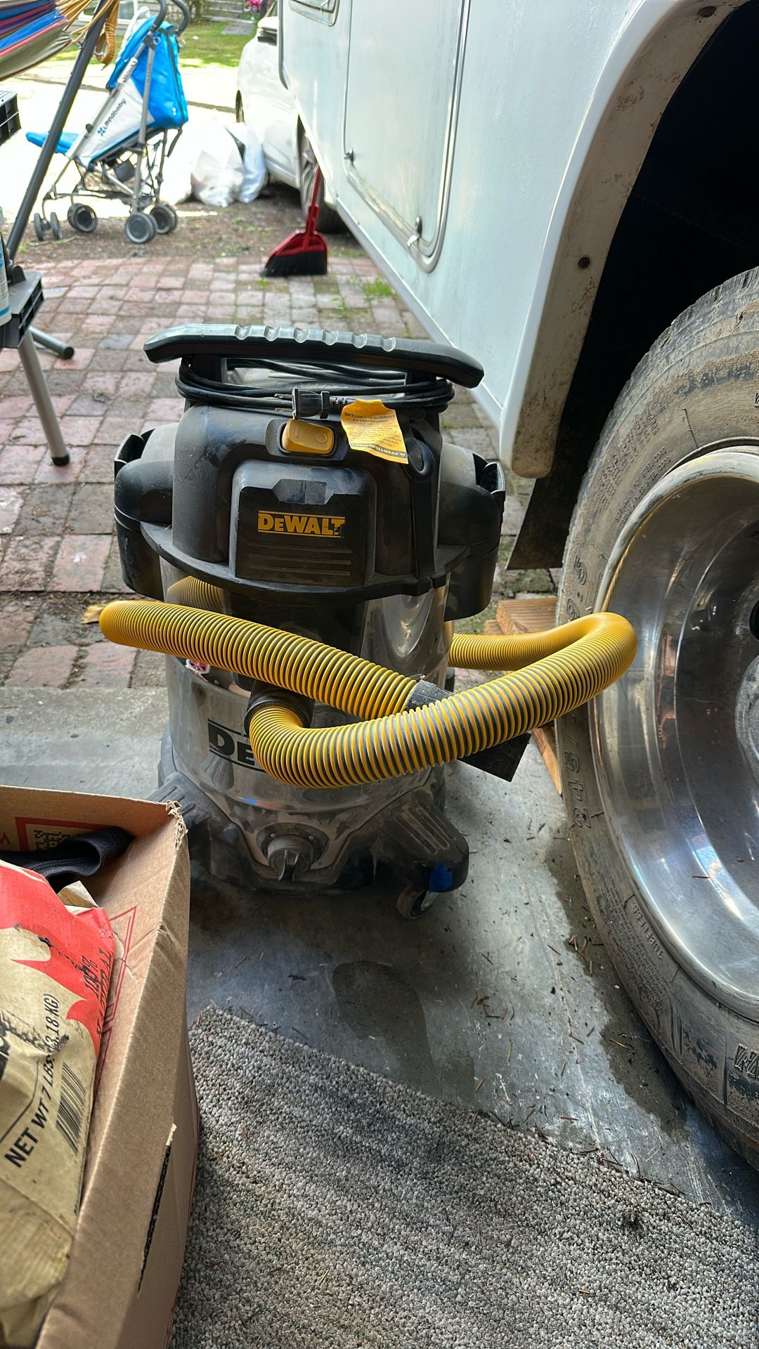Dewalt Vac