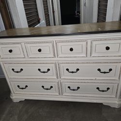 King Bedroom Set