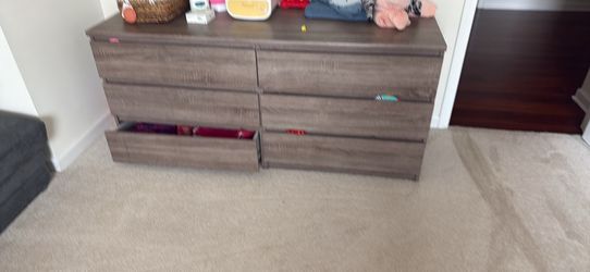Chest drawers
