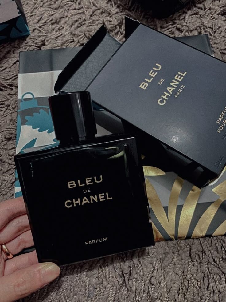 Luxury and Designer men's Fragrance