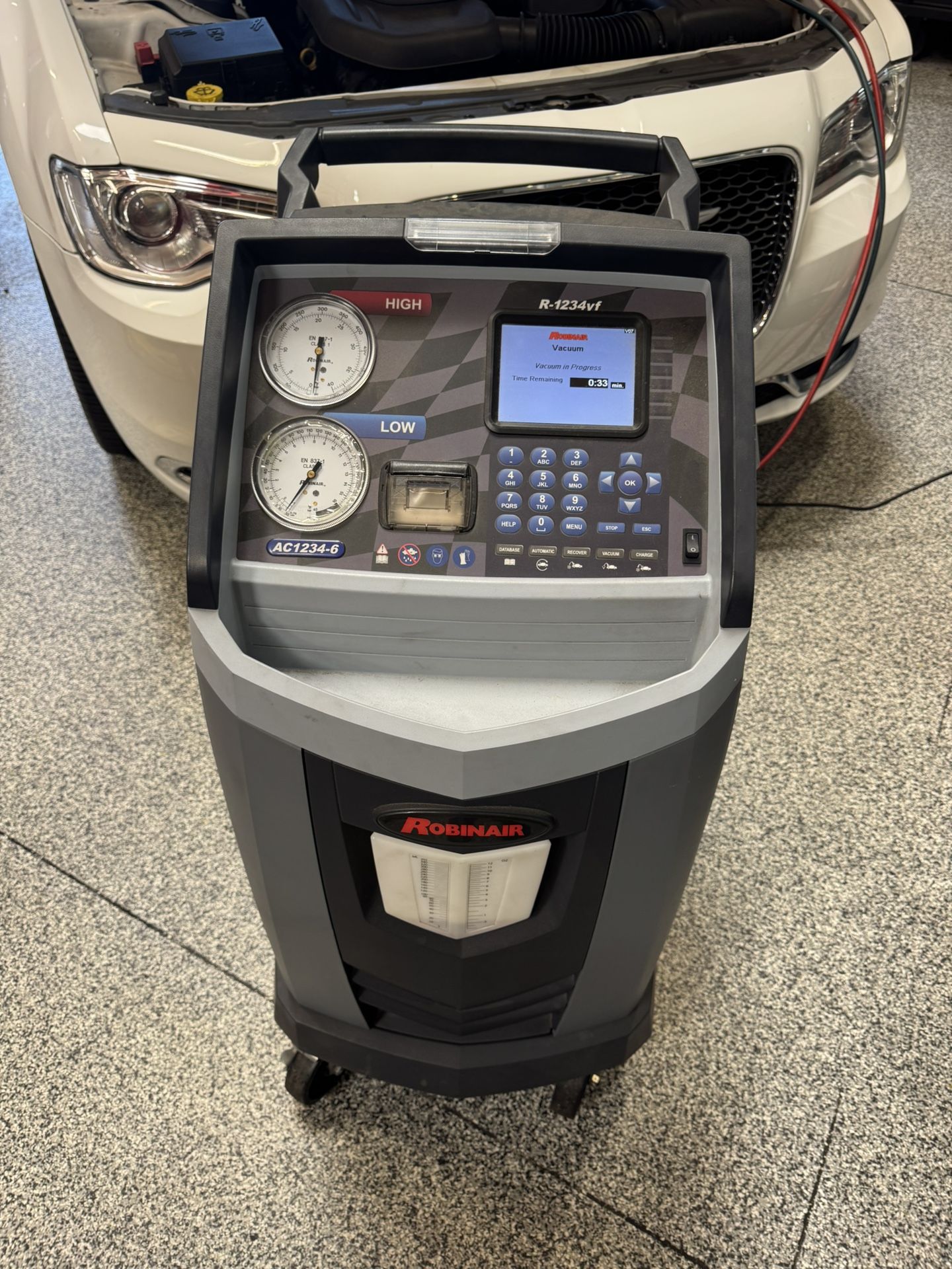 Robin Air R-1234YF AC Machine for Sale in Anaheim, CA - OfferUp