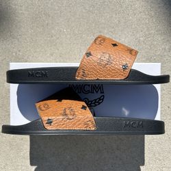 MCM Visetos Monogram Slides
