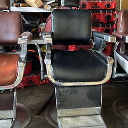 Barber Chairs 3 1k Each 