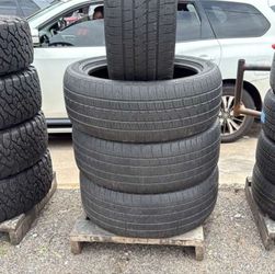 285 45 22 Bridgestone Set of 4 Used Almost New