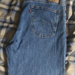 Mens Levis 559