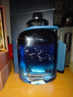 Selling 2 colognes