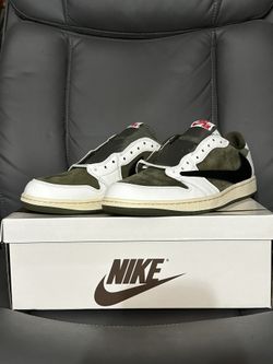 Jordan 1 Travis Scott Medium Olives 