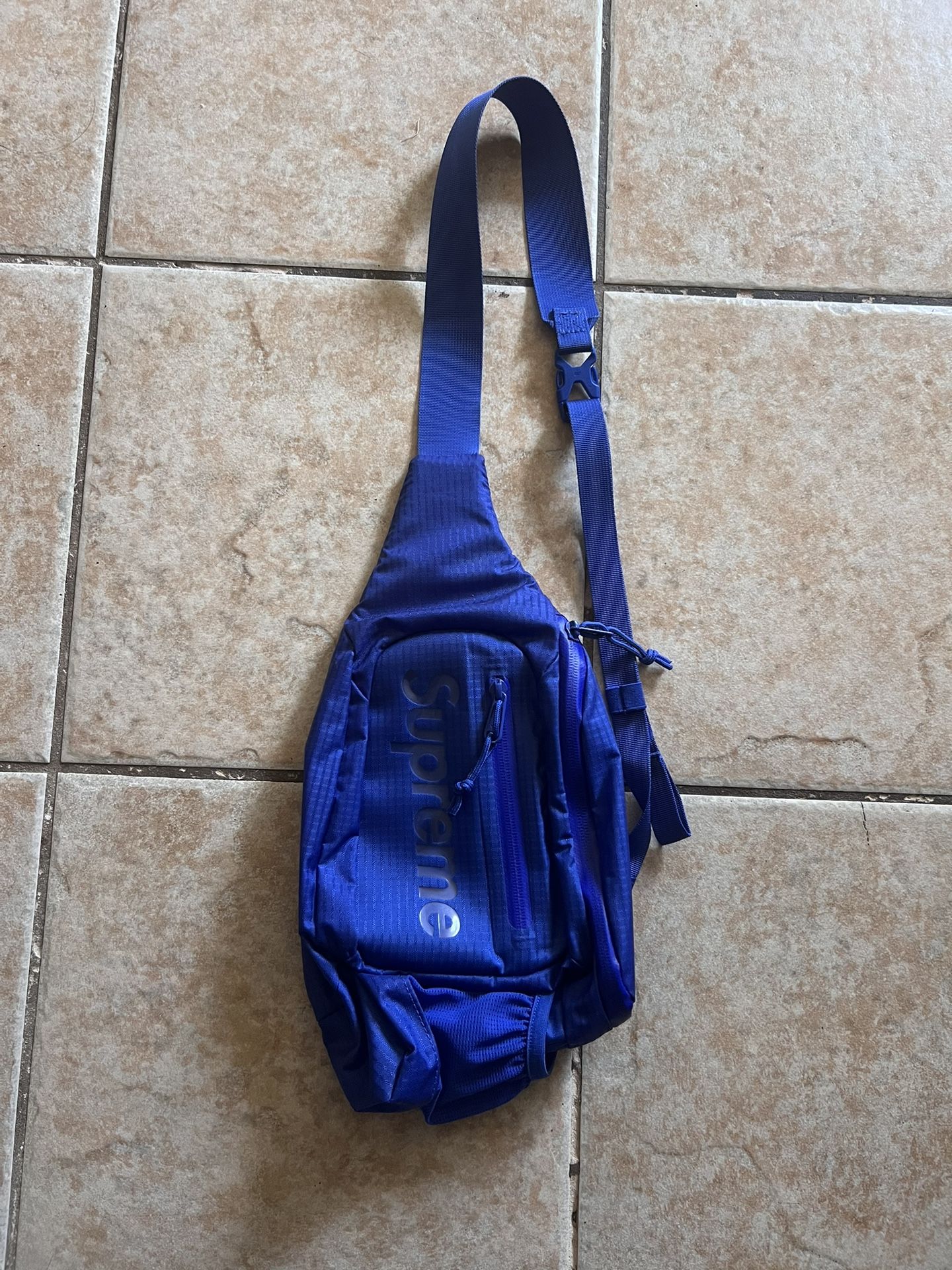 SUPREME sling Bag 