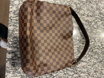 Louis Vuitton Tote Graceful