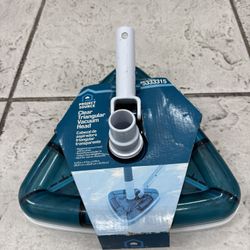 11 Swivel -Handle Pool Vacuum Head