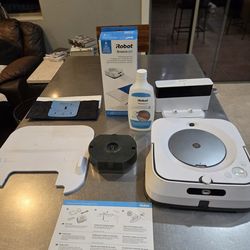 iRobot Braava Jet M6 WiFi Connected Robot Mop