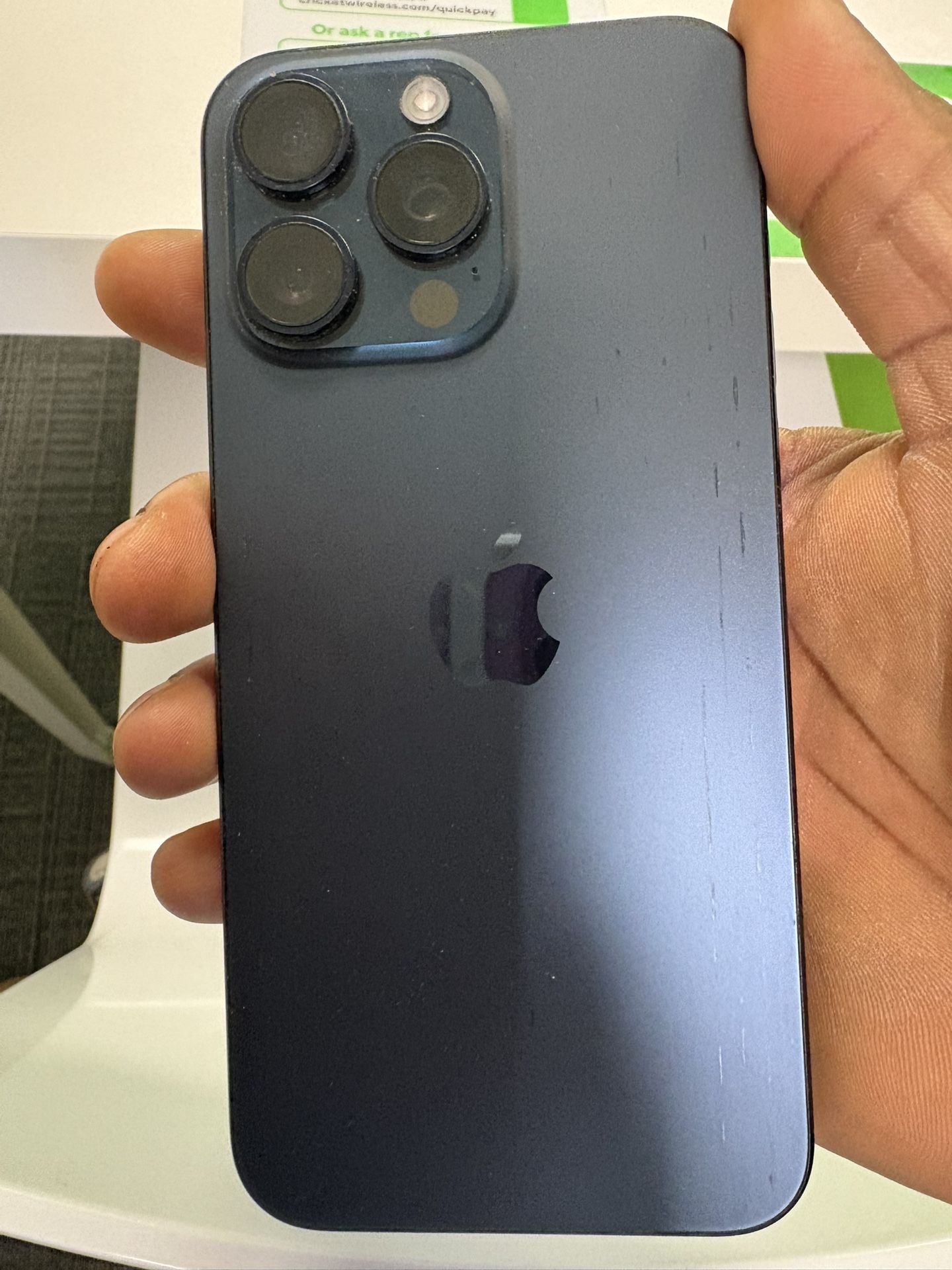 iPhone 15 Pro Max 256 Gb Unlocked 