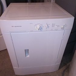 Frigidaire White Stackable XL Capacity Frontload Electric Dryer