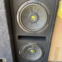 Kicker Subwoofers 
