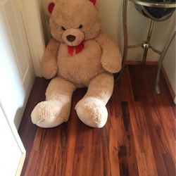 Giant Valentine’s Teddy Bear