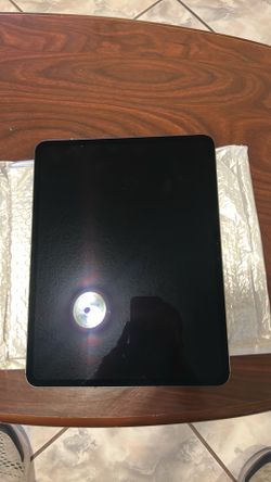 iPad Pro 13’ M4 512Gb WiFi-cellular batt stats normal