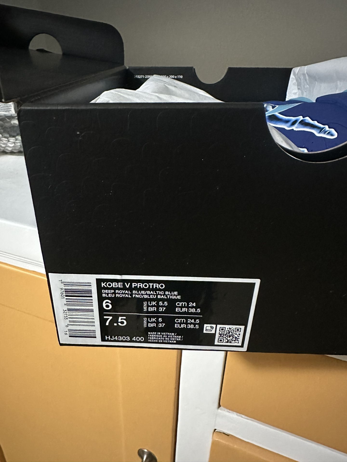 Nike Kobe 5 Protro Size 6