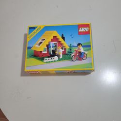 Vintage Lego Town 6592: Vacation Hideaway (Weekend Cottage)
