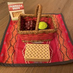 American Girl - Saige’s Picnic Set, Painting Set, Parade Hat, Purse & Jewelry 