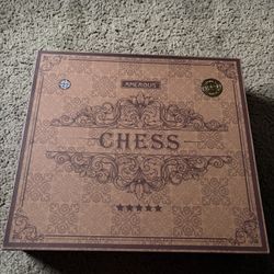 Amerous Magnetic Wooden Chess Set 