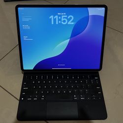 iPad Pro 12.9” 6th Generation
