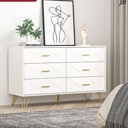 6 Drawers Dresser - New In Box - 29.5'' H X 47.2'' W X 15.7'' D