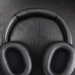 Sony WH-CH720N Noise Cancelling Headphones – Near New