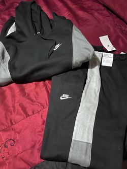Nike men’s jogging suits