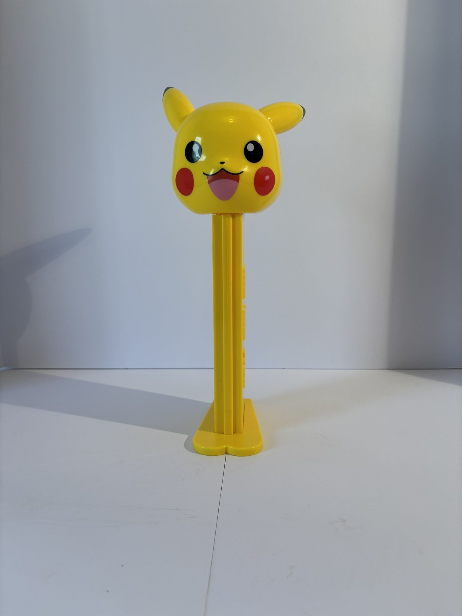 Giant Pikachu PEZ