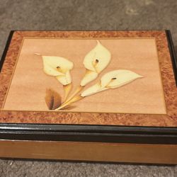 Wood Jewelry Box w/Calla Lily Design