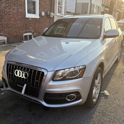 2014 Audi Q5 Sportback Fully Loaded 