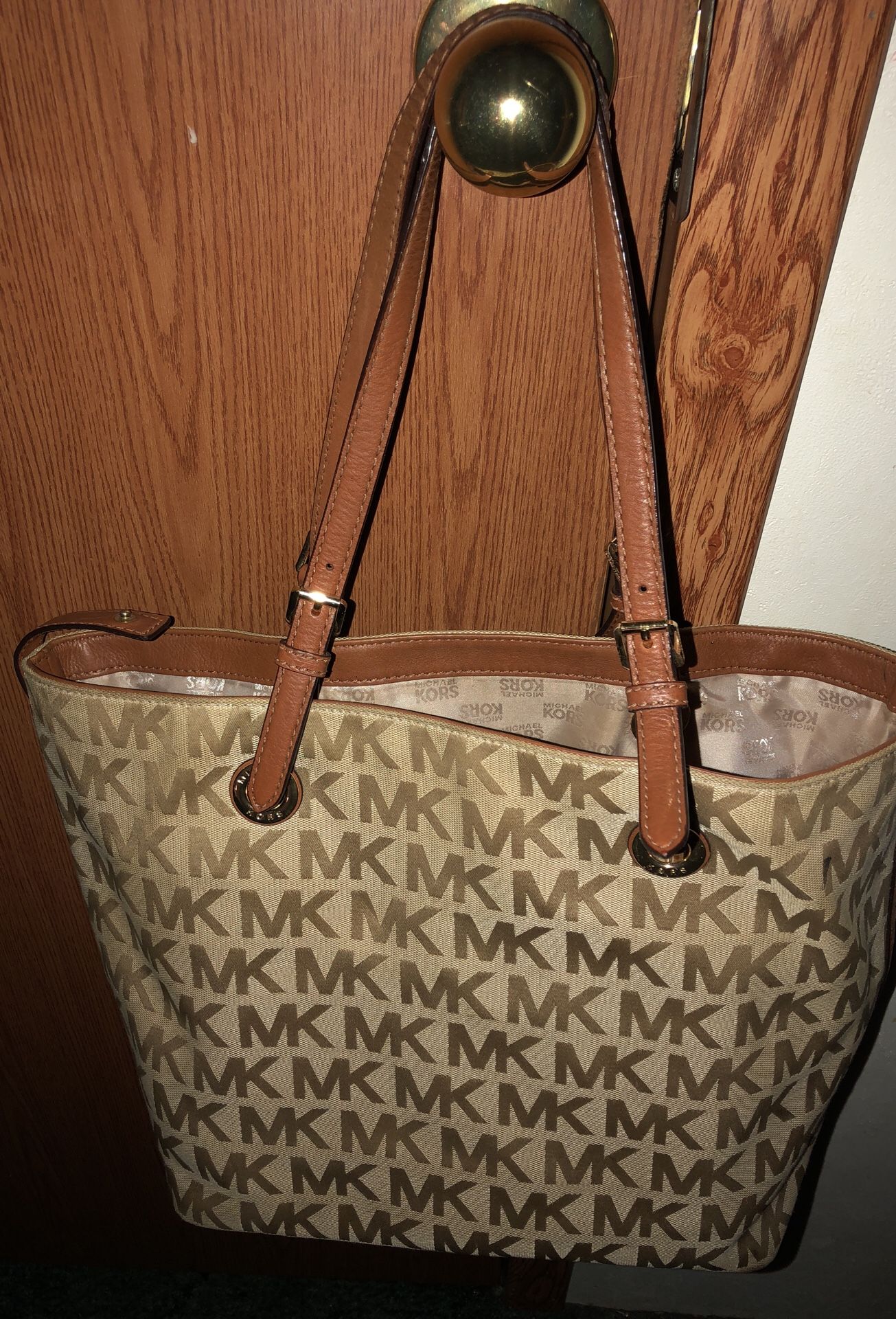 Michael kors purse