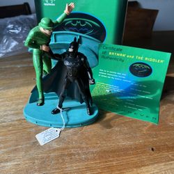 Batman And Riddler Model Set