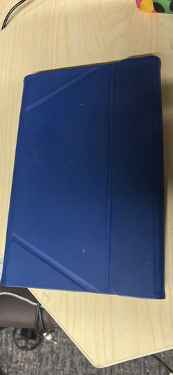 Fire HD 8 (10th Gen/2020) W/charger