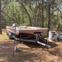 Hurricane Deck Boat