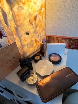 bundle makeup